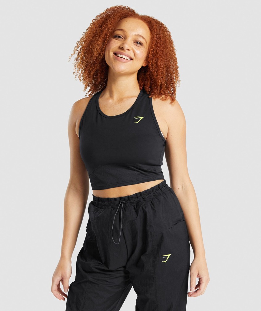 Black Women's Gymshark Pulse Crop Tank | USA-01435