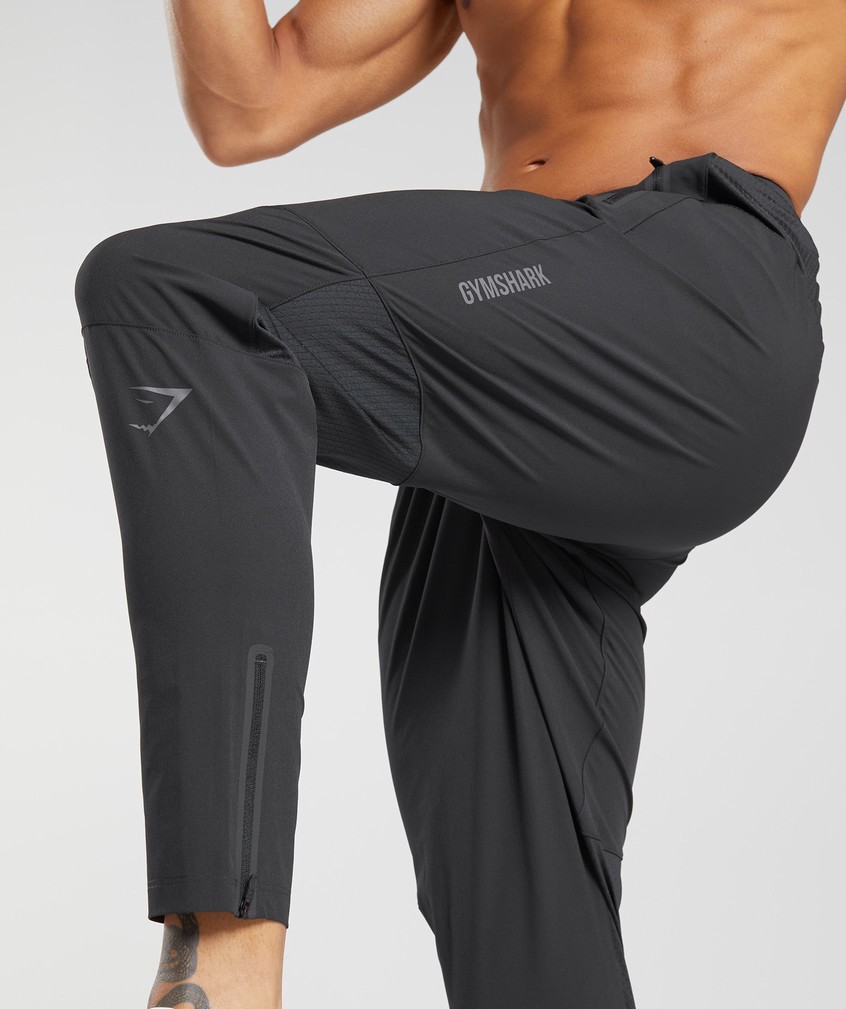 Black Men's Gymshark Hybrid Woven Joggers | USA-41692