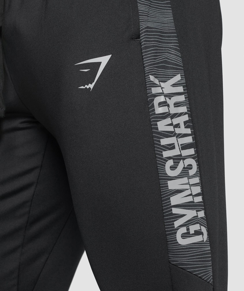 Black Men's Gymshark Sport Joggers | USA-84902