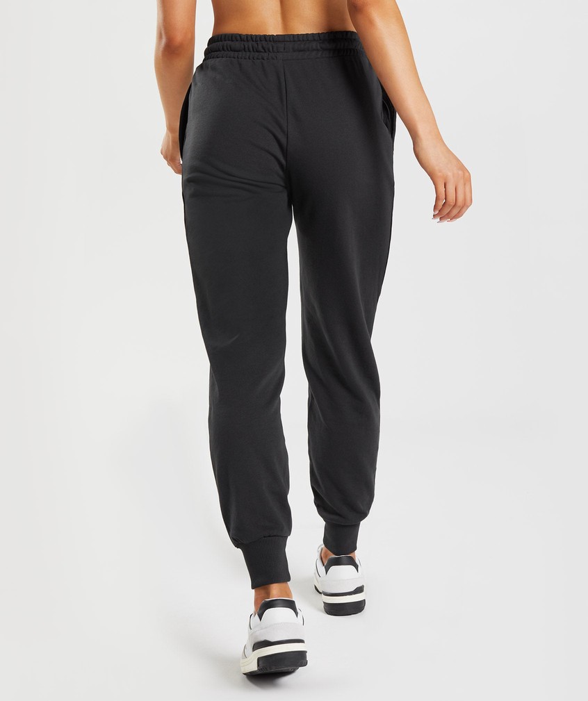 Black Women's Gymshark Training Joggers | USA-14297