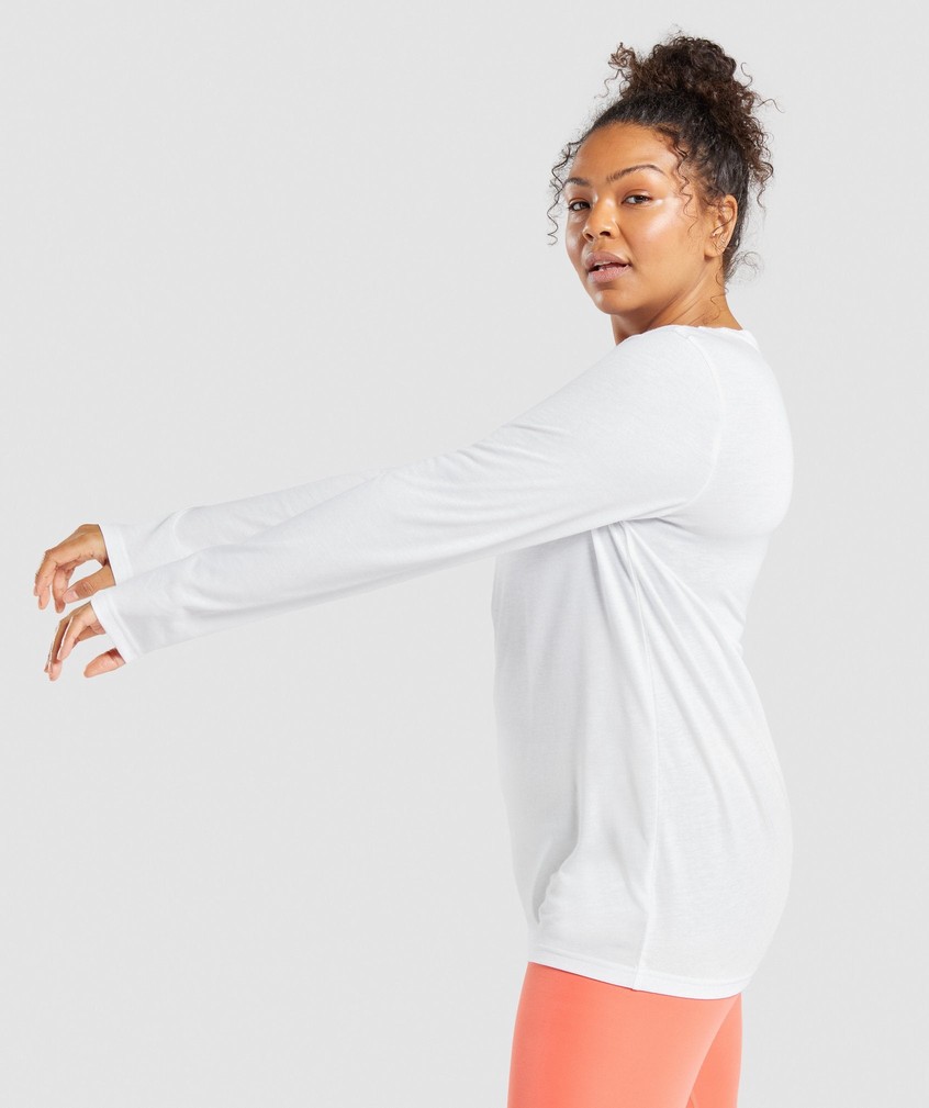 White Women's Gymshark Training Oversized Long Sleeve Tee T-Shirts | USA-28650